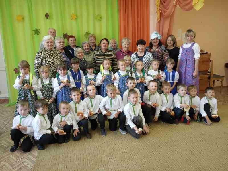 Наши обслуживаемые в гостях у воспитанников д.с.