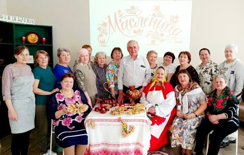 С Масленицей!
